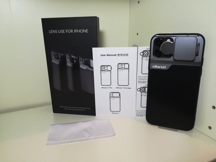 Custodia con lenti fotografiche per iPhone 11 Pro 08-12-2019